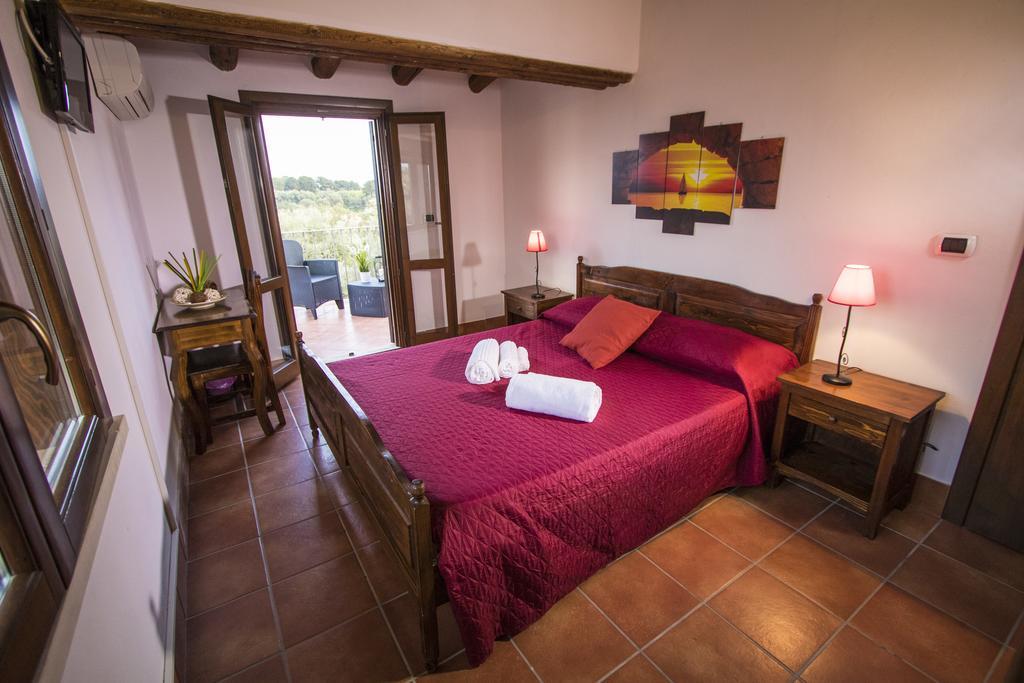 B&B Casale Siciliano Di Miryam Tiralongo Авола Экстерьер фото