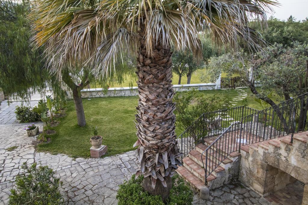 B&B Casale Siciliano Di Miryam Tiralongo Авола Экстерьер фото