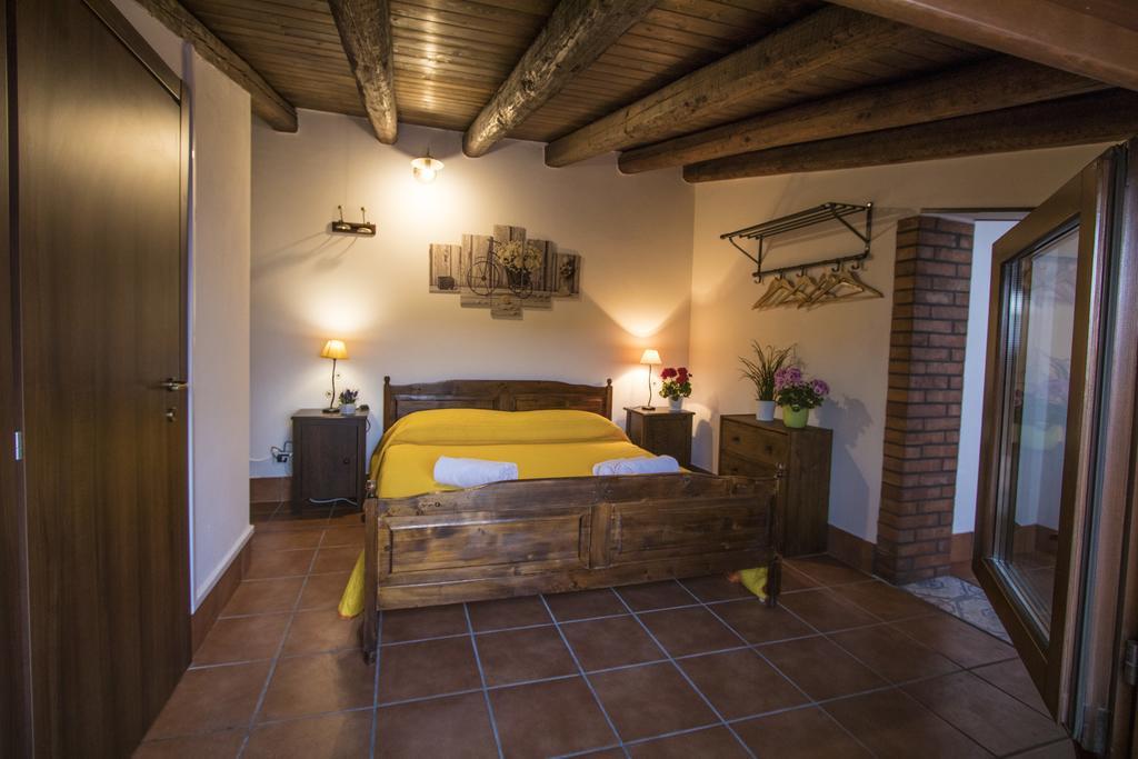 B&B Casale Siciliano Di Miryam Tiralongo Авола Экстерьер фото